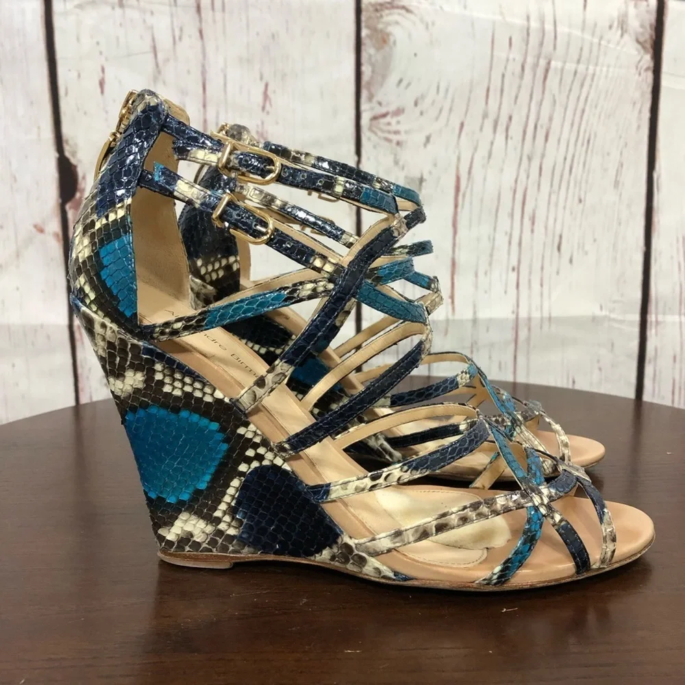 Alexandre Birman eye catching